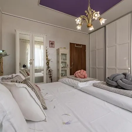 Willa Casa Rustica Ivano Biograd Na Moru